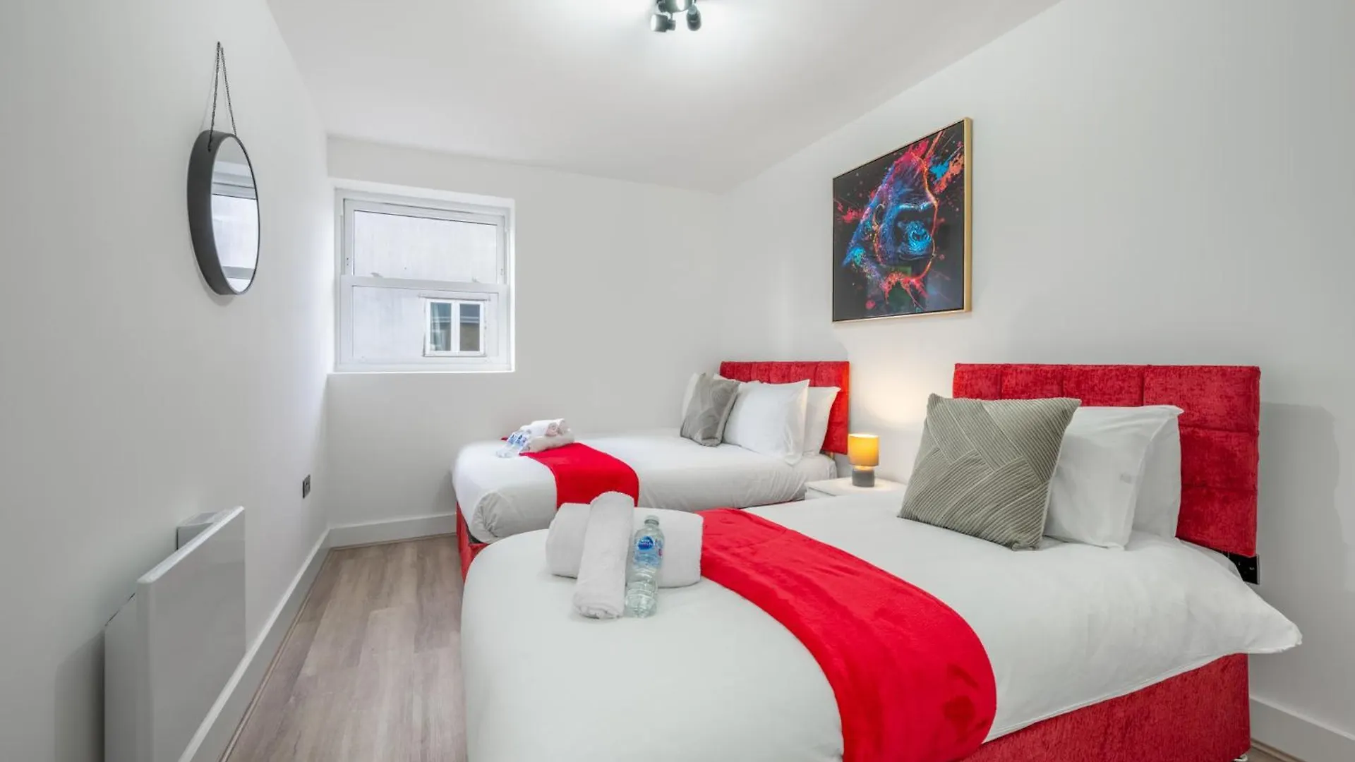 Apartment Urban And Trendy Stratford Property Sleeps 8 Free Parking Wifi London United Kingdom